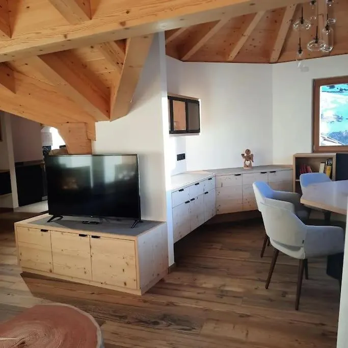 Apartment Appartamento L' Aier - Arabba - Dolomiti Livinallongo Del Col Di Lana
